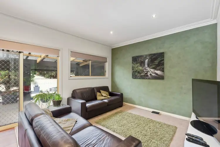 Sixth view of Homely house listing, 8 Martin Place, Eaglehawk VIC 3556