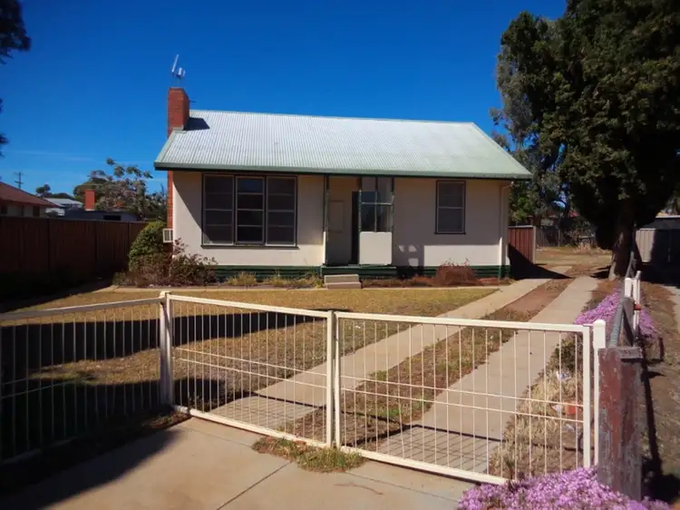 Main view of Homely house listing, 5 Murrull Avenue, Swan Hill VIC 3585