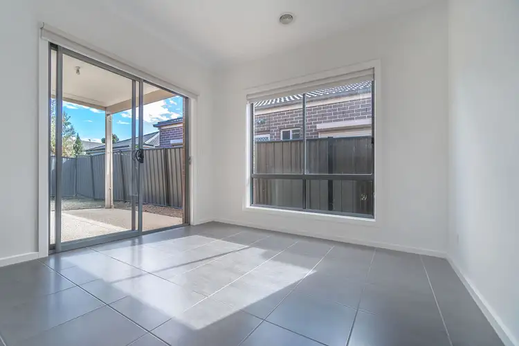 Fifth view of Homely house listing, 3 Penny Lane, Craigieburn VIC 3064