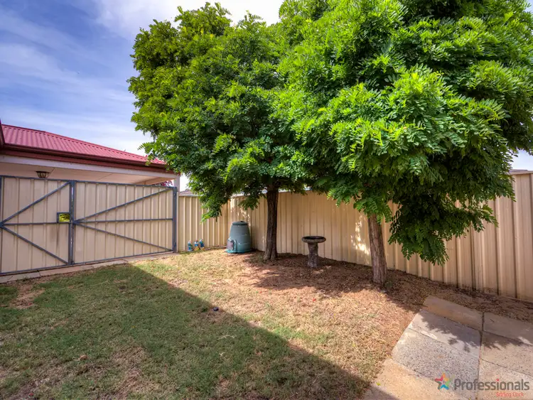 Fourth view of Homely house listing, 60 Fennell Crescent, Wattle Grove WA 6107