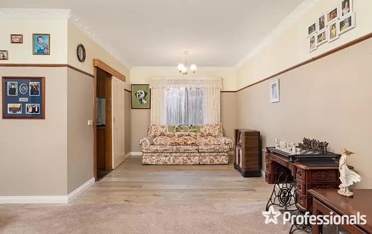 Fifth view of Homely house listing, 3 Pearl Court, Mount Evelyn VIC 3796