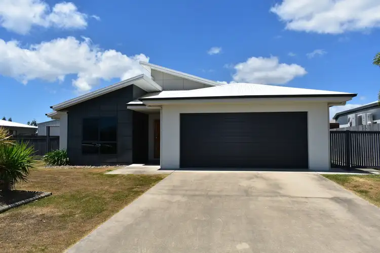 11 Heritage Drive, Ooralea QLD 4740