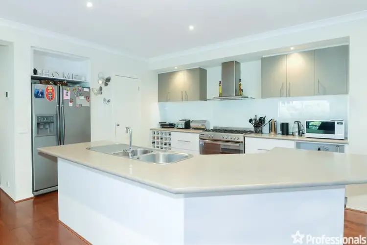 Sixth view of Homely house listing, 4 Elvian Road, Woori Yallock VIC 3139