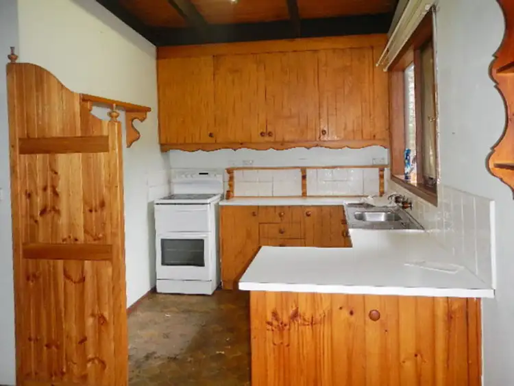 Second view of Homely house listing, 2 Adrienne Court, Millgrove VIC 3799