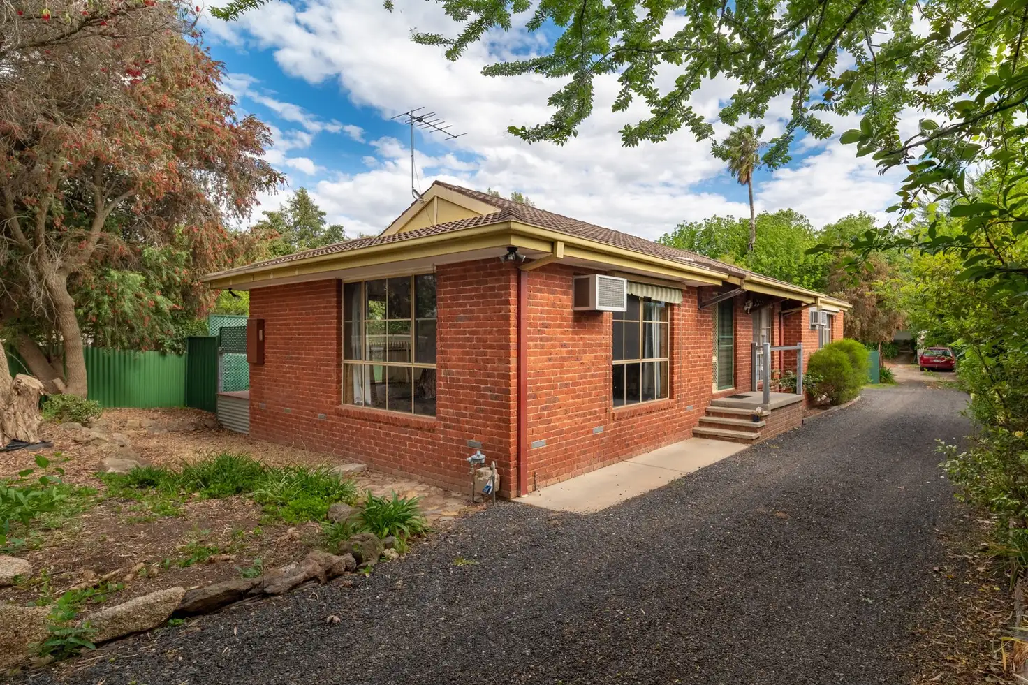Main view of Homely house listing, 1/35 Thomas Mitchell Drive, Wodonga VIC 3690