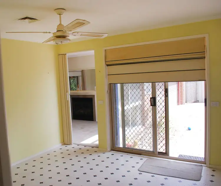 Sixth view of Homely house listing, 4 Botany Crescent, Shepparton VIC 3630