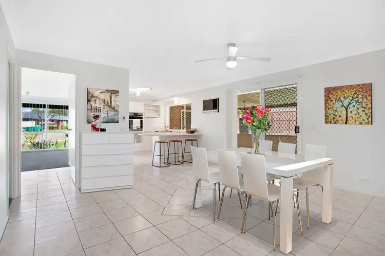 Second view of Homely house listing, 10 Scarlet Close, Metford NSW 2323