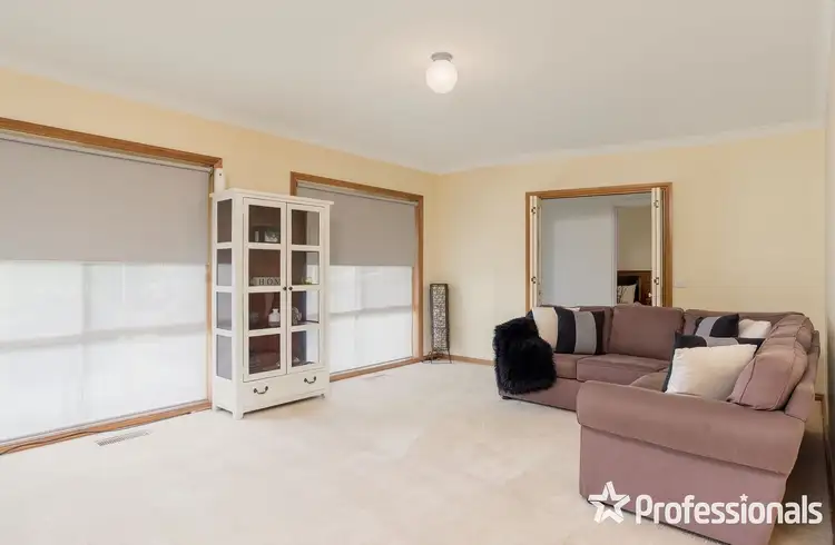 Third view of Homely house listing, 5 Katherine Place, Mount Evelyn VIC 3796