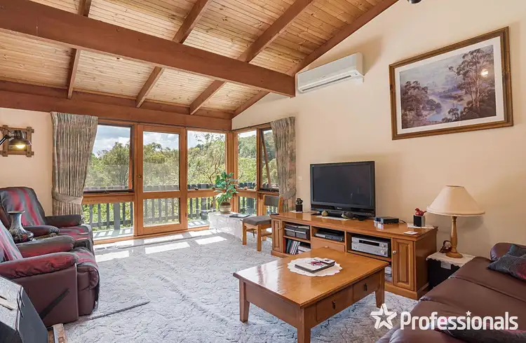 Fifth view of Homely house listing, 18 Sycamore Grove, Mount Evelyn VIC 3796