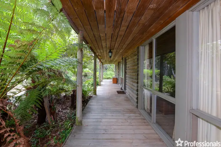 Fifth view of Homely house listing, 27 Bundaleer Road, Wesburn VIC 3799