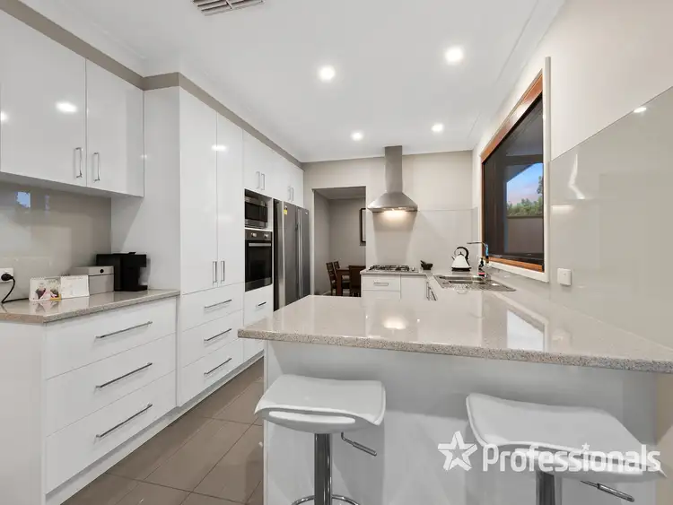 Sixth view of Homely house listing, 23 Royalden Close, Boronia VIC 3155