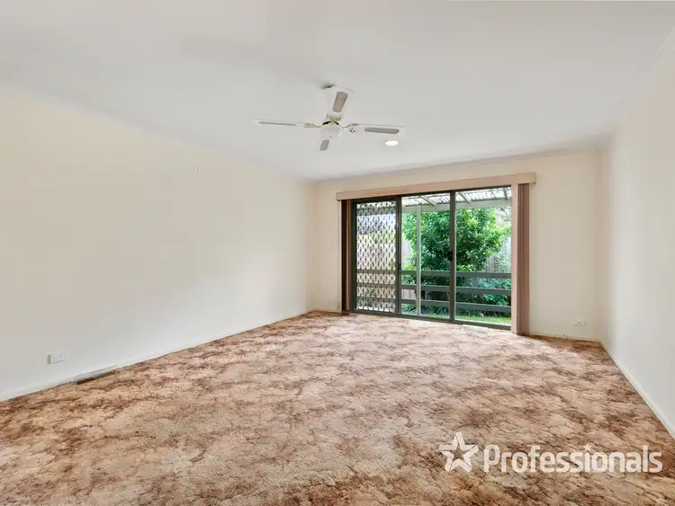 Fourth view of Homely unit listing, 1/11 Meadow Road, Croydon North VIC 3136