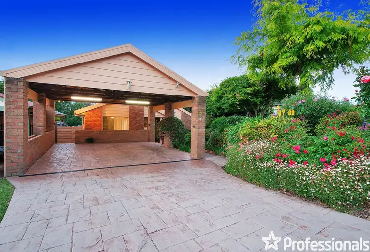 Third view of Homely house listing, 4 Meadowvale Court, Lilydale VIC 3140