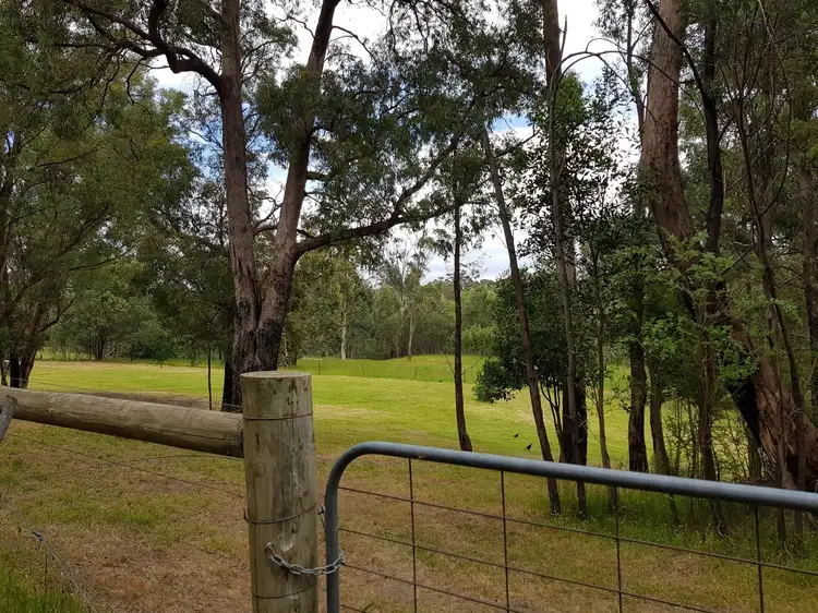 3 Cameron Close, Buxton VIC 3711