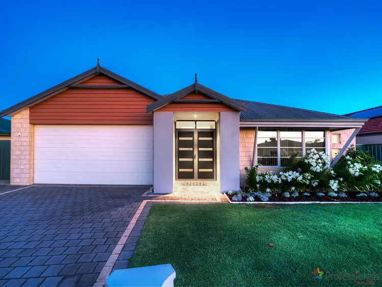 9 Tristram Lane, Wattle Grove WA 6107