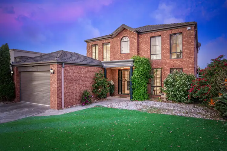 2 Oxford Court, Sydenham VIC 3037