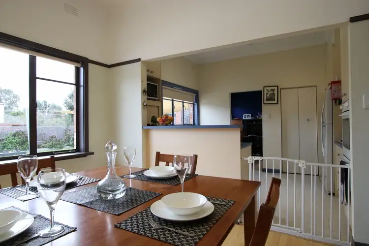 Fourth view of Homely house listing, 8 Margaret Crescent, Flora Hill VIC 3550