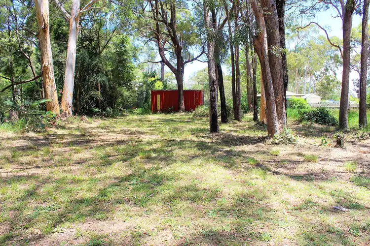 26 Noogie Street, Macleay Island QLD 4184