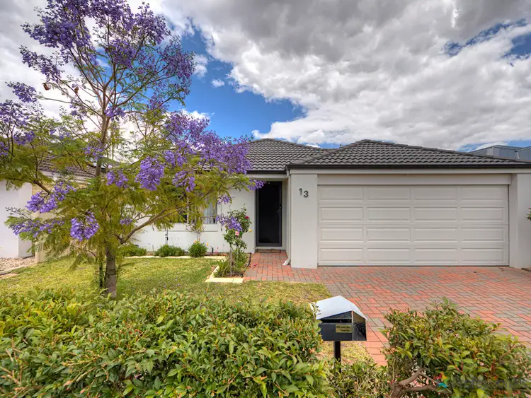 13 Balyat Way, Wattle Grove WA 6107