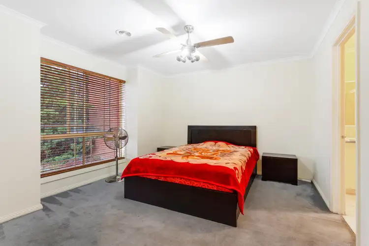 Fifth view of Homely house listing, 28 Brindalee Way, Hillside VIC 3037