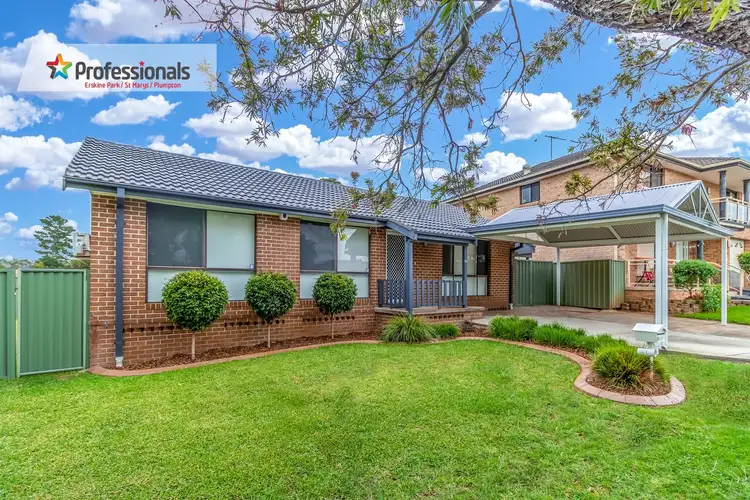 61 Shadlow Crescent, St Clair NSW 2759