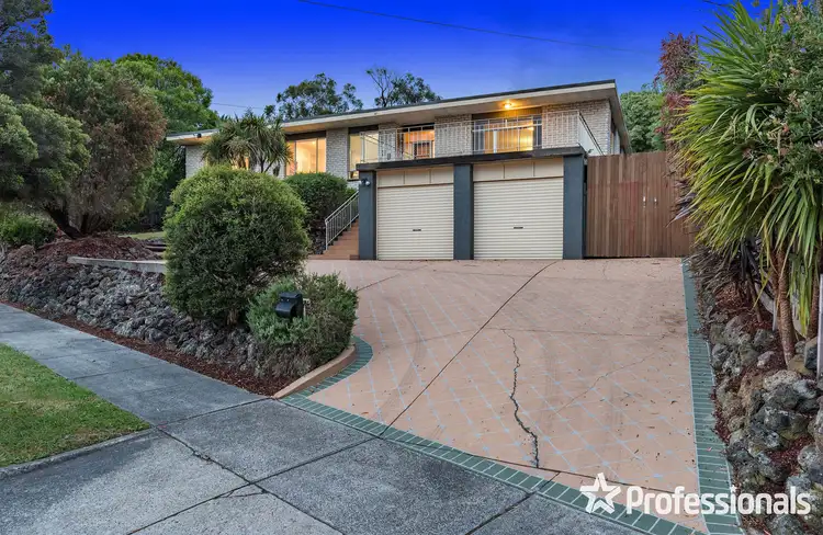 29 Swinburne Avenue, Mooroolbark VIC 3138