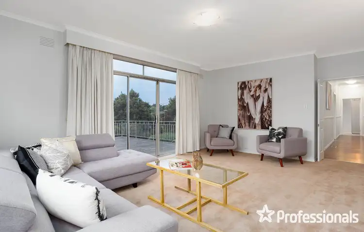 Second view of Homely house listing, 29 Swinburne Avenue, Mooroolbark VIC 3138