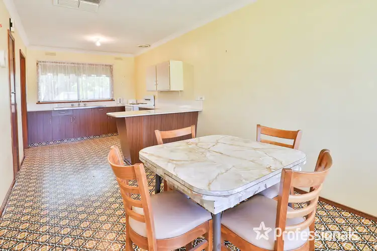 Fifth view of Homely house listing, 27 Reilly Street, Merbein VIC 3505