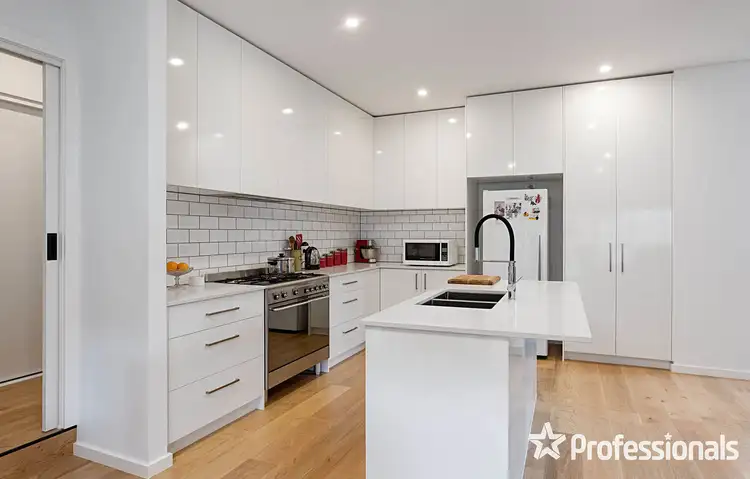 7a Switchback Road, Chirnside Park VIC 3116