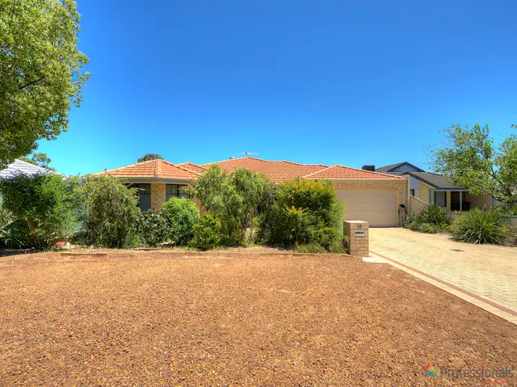 Second view of Homely house listing, 10 Kunzea Close, Maida Vale WA 6057