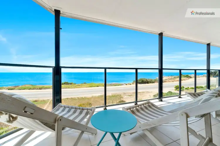 4 Trengove Drive, Point Turton SA 5575