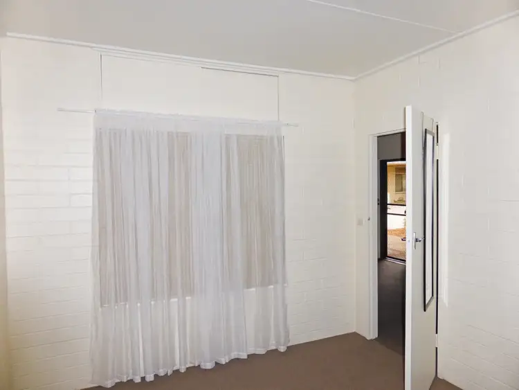 Fourth view of Homely unit listing, Unit 2/240 Wade Avenue, Mildura VIC 3500