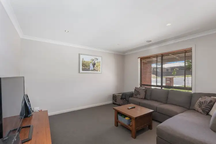 Sixth view of Homely house listing, 5 Kingston Drive, Eaglehawk VIC 3556