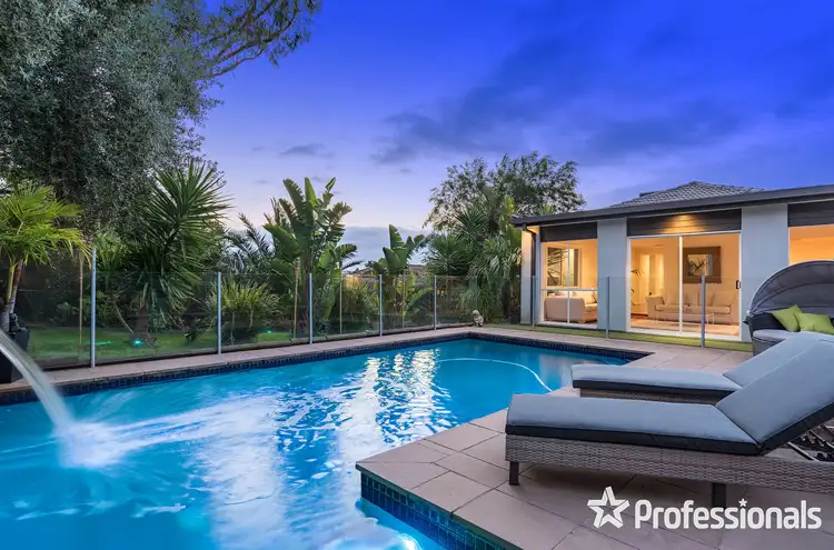 12 View Point Drive, Chirnside Park VIC 3116