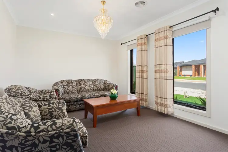 Sixth view of Homely house listing, 5 Cloverfields Crescent, Epsom VIC 3551