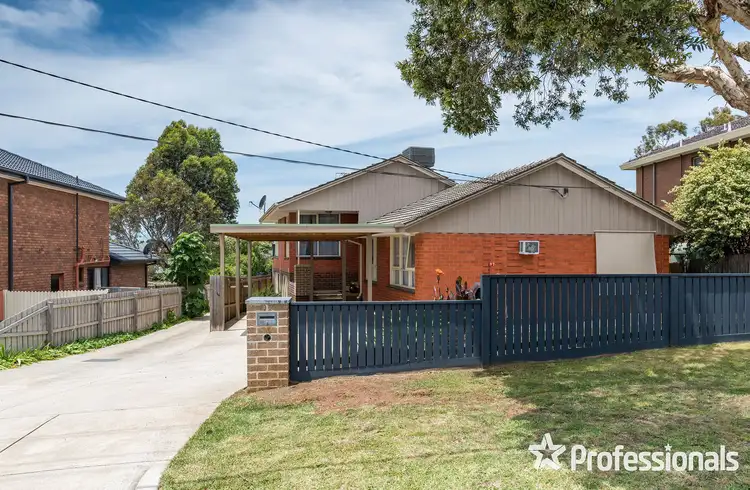 12 Crown Point, Chirnside Park VIC 3116