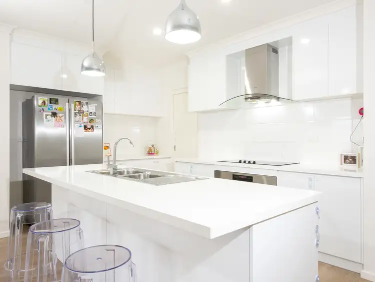 Fifth view of Homely house listing, 3 Kew Court, Shepparton VIC 3630
