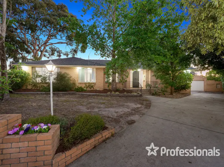 2 Linda Place, Ringwood North VIC 3134