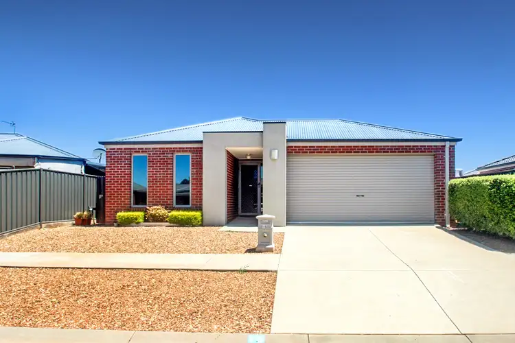 15 Hosken Street, Maryborough VIC 3465