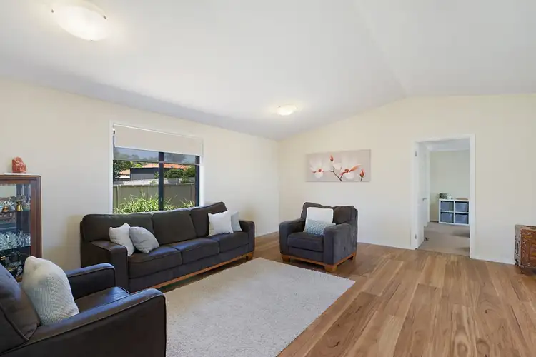 Fifth view of Homely house listing, 7 Caitlin Close, Bolwarra Heights NSW 2320