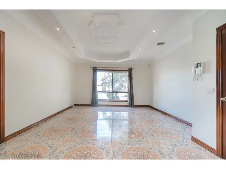 Fifth view of Homely house listing, 79 Axminster Drive, Craigieburn VIC 3064