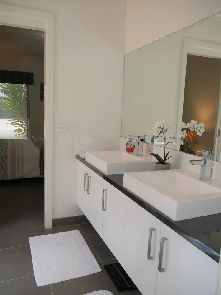 Third view of Homely house listing, 18 Sugargum Crescent, Kialla VIC 3631