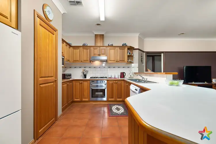 Second view of Homely house listing, 3 Berkeley Close, Wodonga VIC 3690