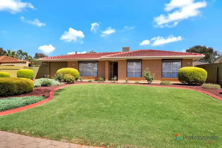 18 Casuarina Drive
