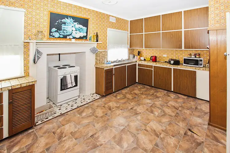 Third view of Homely house listing, 7 Barr Street, Maryborough VIC 3465