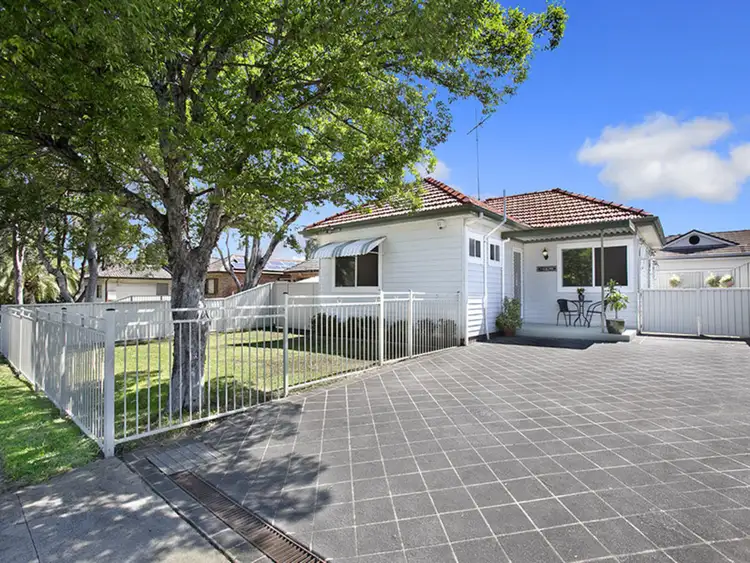 86 Queen Street, Revesby NSW 2212