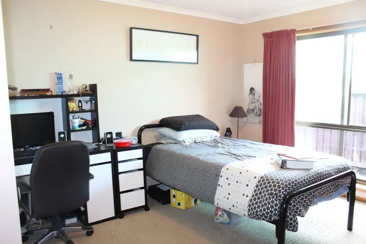 Seventh view of Homely house listing, 9 Melvyn Crescent, Mount Clear VIC 3350