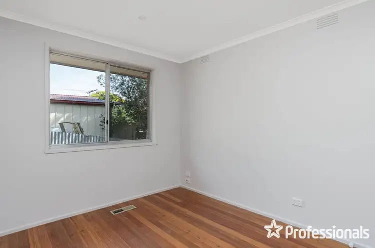 Fifth view of Homely unit listing, 3/5 Felix Grove, Mooroolbark VIC 3138