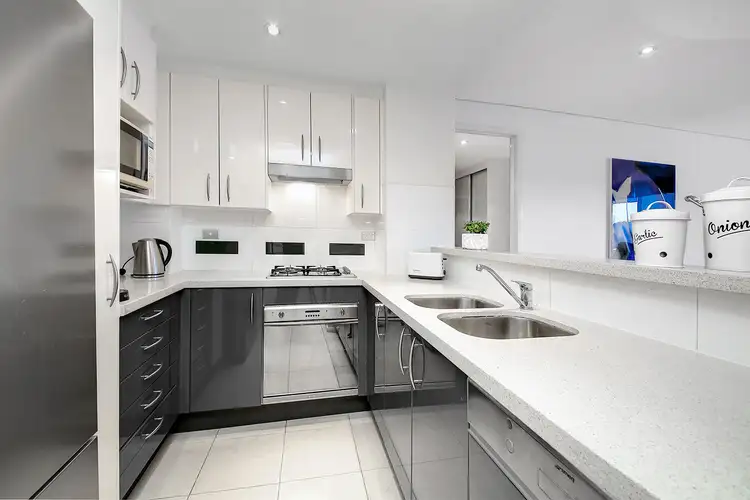 Fifth view of Homely apartment listing, 705/5 Potter Street, Waterloo NSW 2017