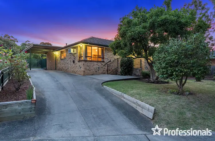 70 Dryden Concourse, Mooroolbark VIC 3138